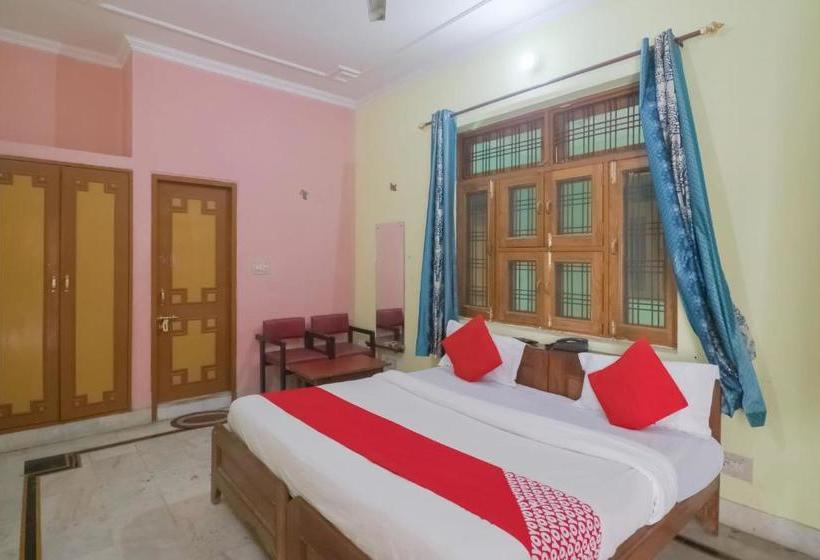 호텔 Oyo 78894 Divyanta Inn