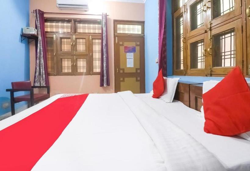 호텔 Oyo 78894 Divyanta Inn