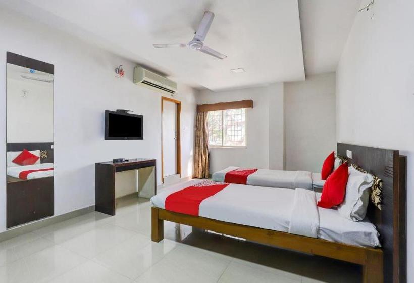 酒店 Oyo 79065 Gold Residency