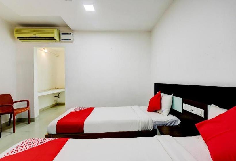 酒店 Oyo 79065 Gold Residency