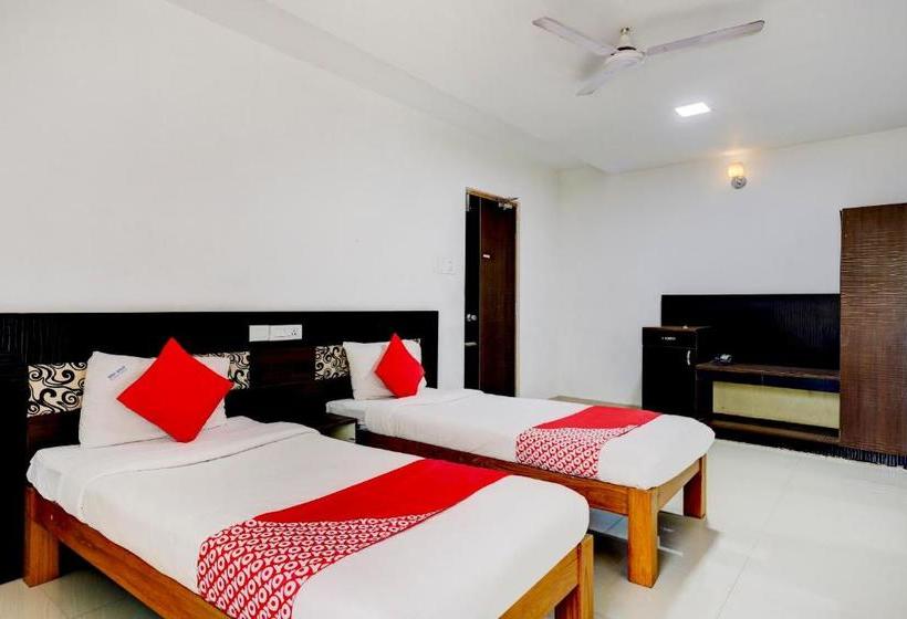 酒店 Oyo 79065 Gold Residency