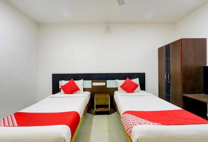 酒店 Oyo 79065 Gold Residency