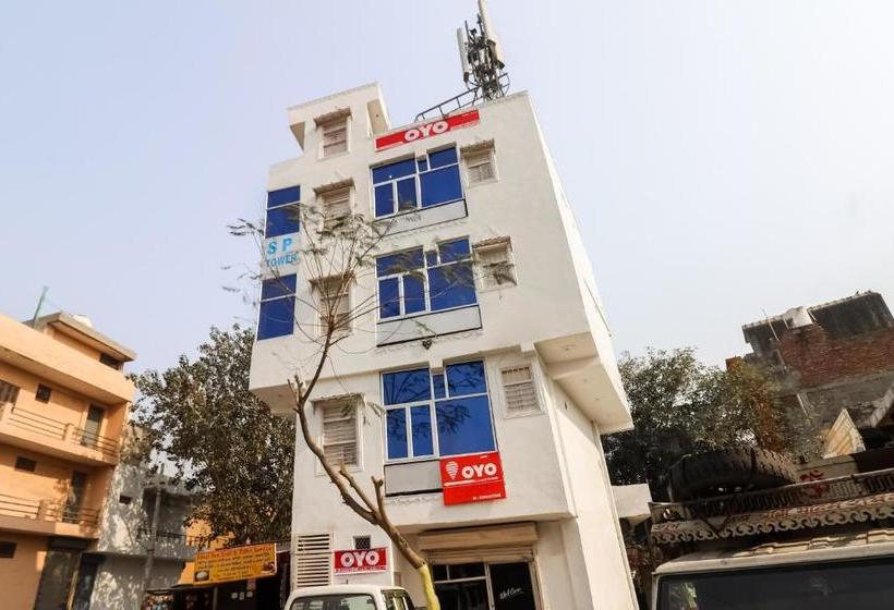 호텔 Spot On 78773  Sweet Rooms