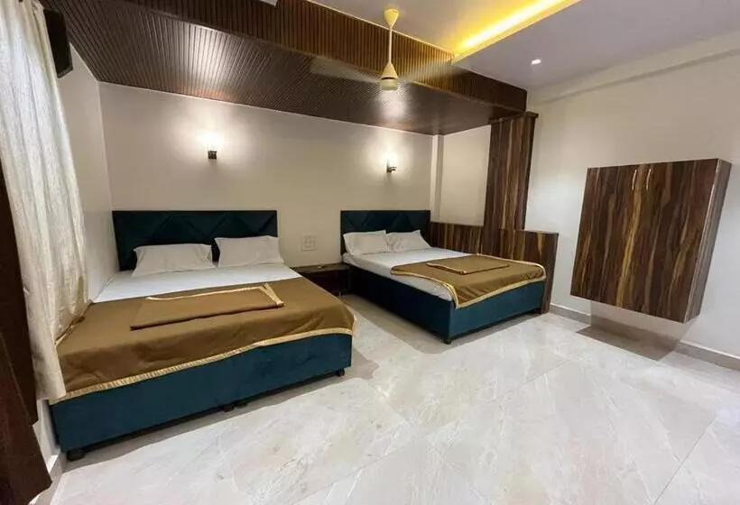 Majatalo Blueberry Budget