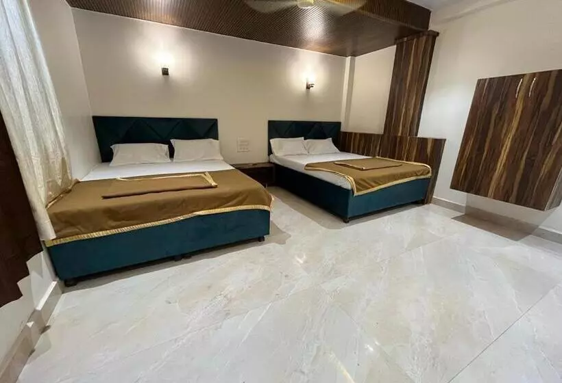 Majatalo Blueberry Budget