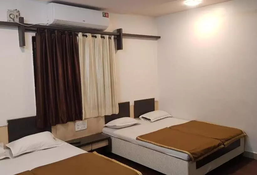 Majatalo Blueberry Budget