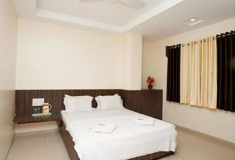 Majatalo Blueberry Budget