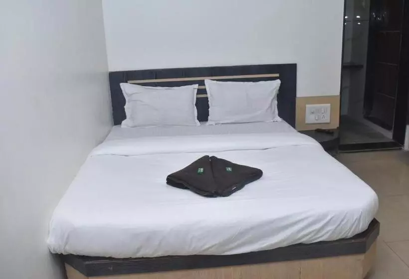 Majatalo Blueberry Budget