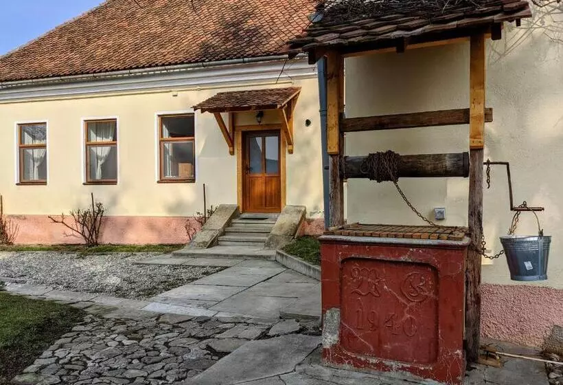 پانسیون Gästehaus Honigberg Next To The Fortified Church Of Harman