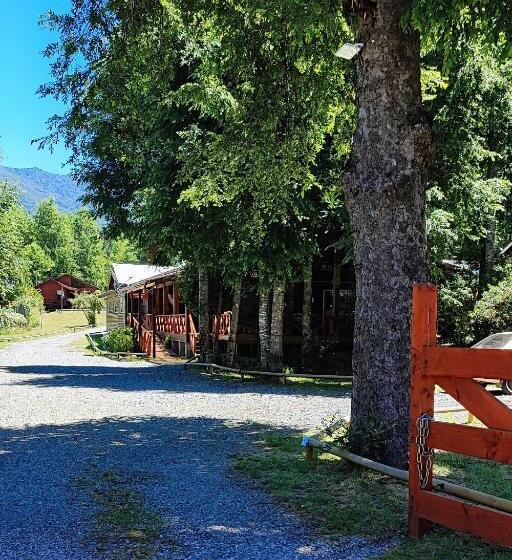 پانسیون La Casona Caburgua