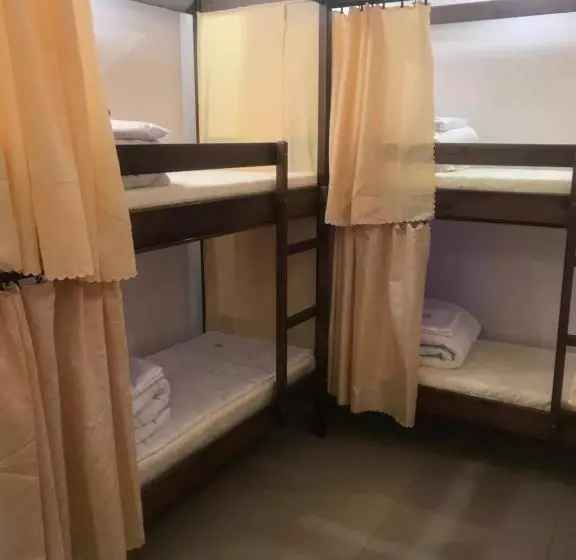 Ararat Tarasa Shevchenka Hostel Kyiv