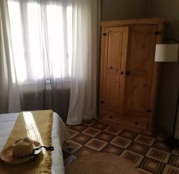 تختخواب و صبحانه La Terrasse Vigneronne