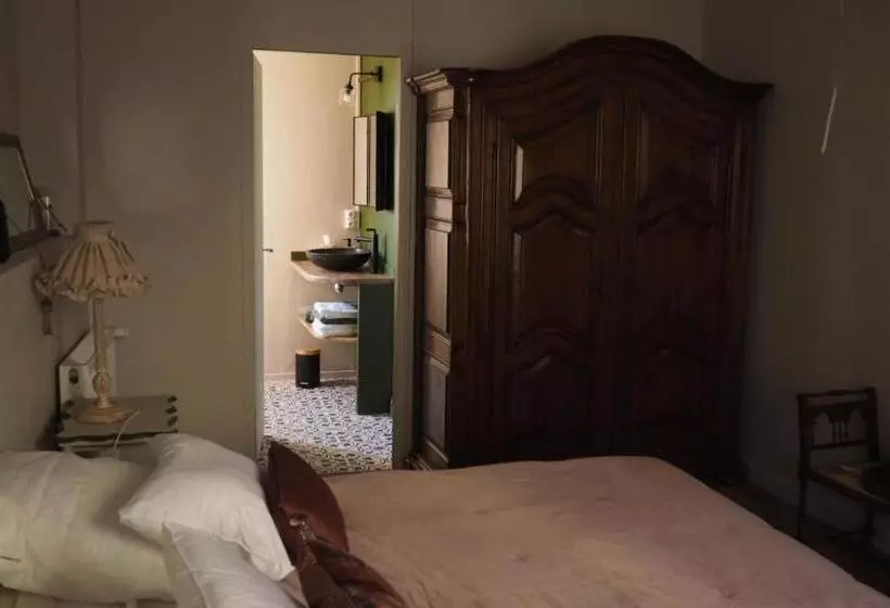 تختخواب و صبحانه La Terrasse Vigneronne