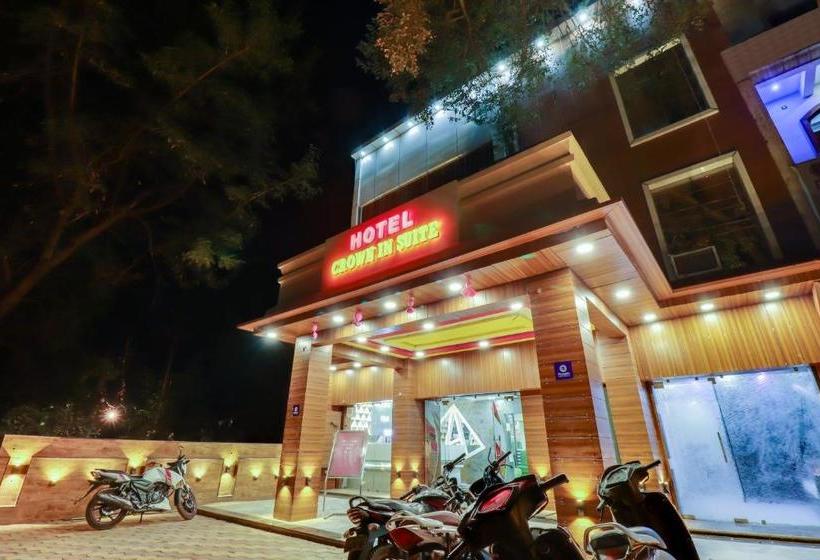 Capital O 78552 Hotel Crown Inn Suite