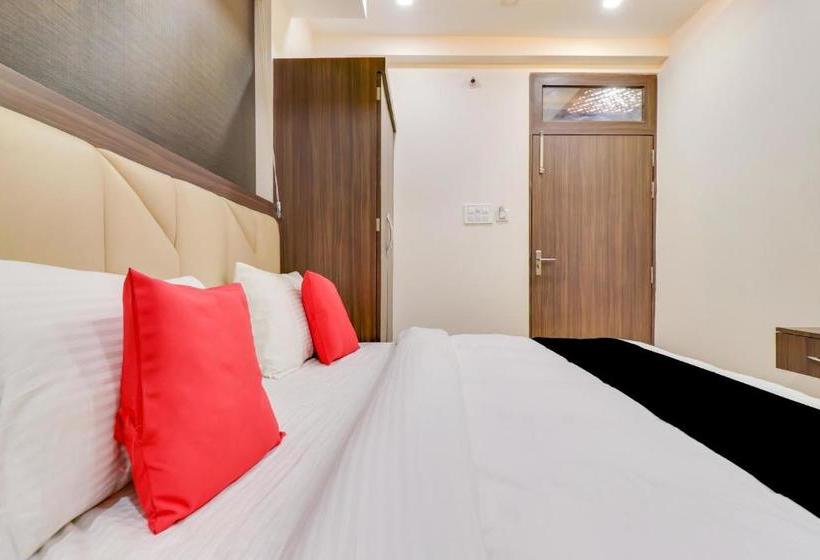 Capital O 78552 Hotel Crown Inn Suite