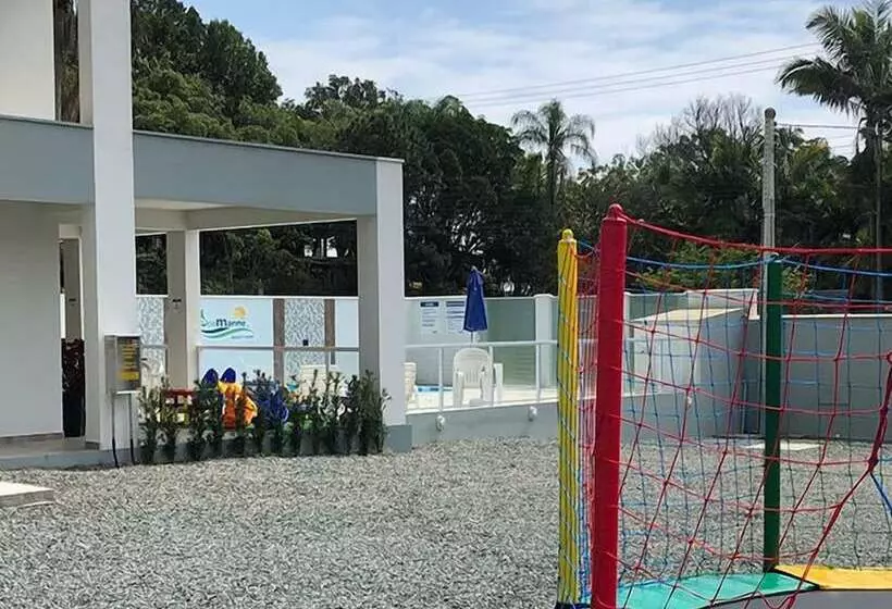 Ecomarine Apart Hotel 800 M Beto Carrero