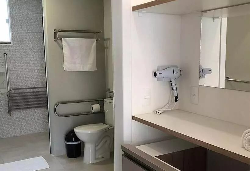 Ecomarine Apart Hotel 800 M Beto Carrero