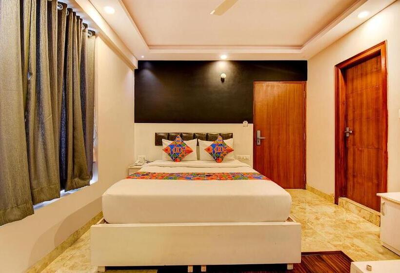 Fabhotel Srk Platinum Inn Nr Forum Mall