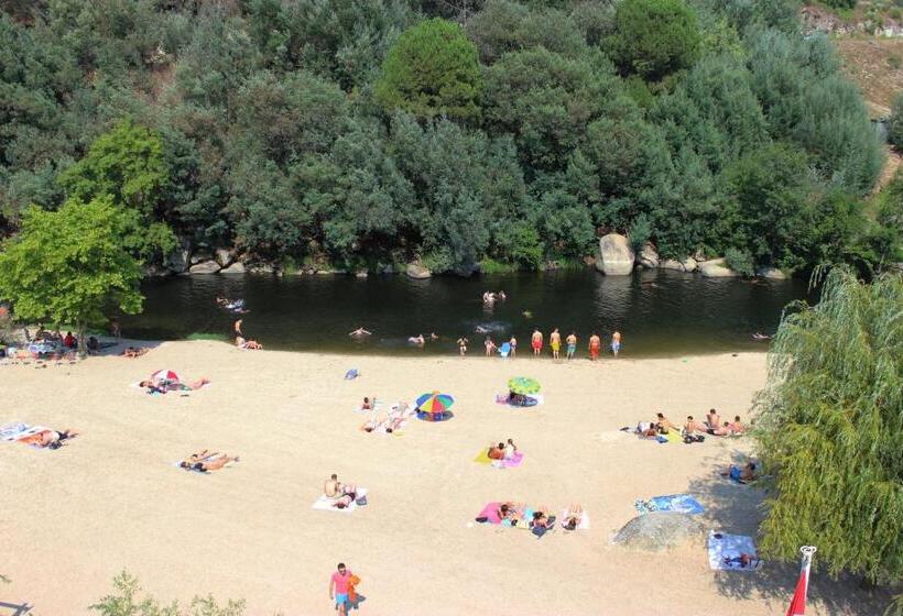 ホテル Beira Dão Turismo Rural