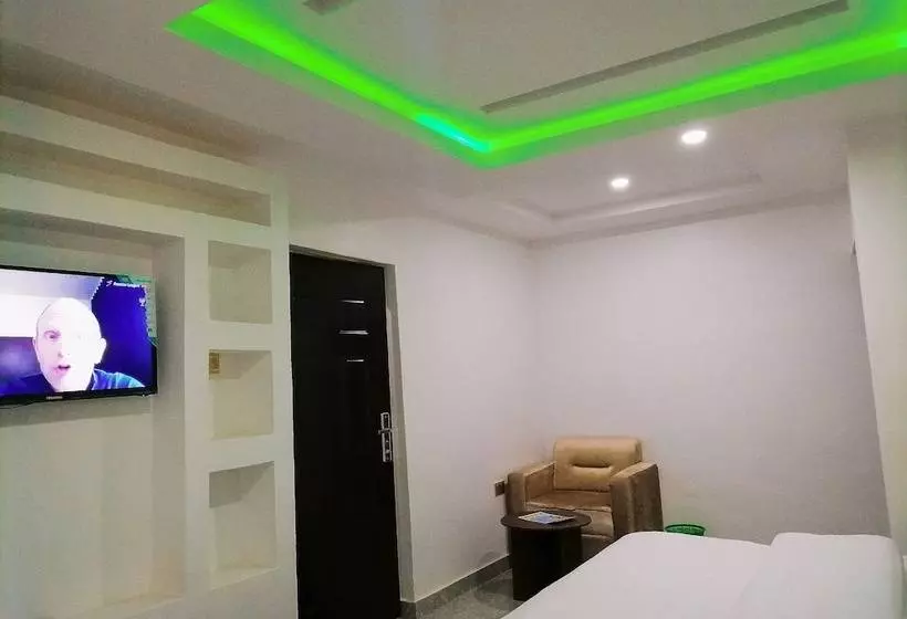 هتل Big Ocean Inn