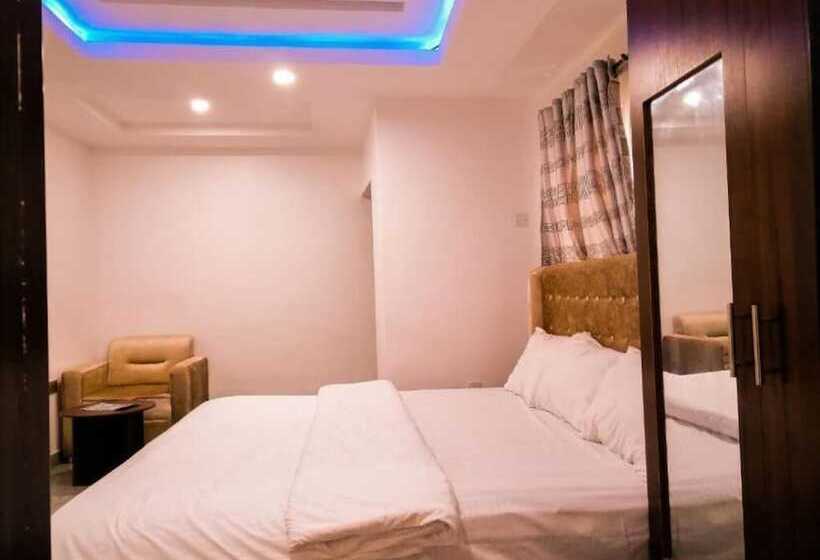 هتل Big Ocean Inn