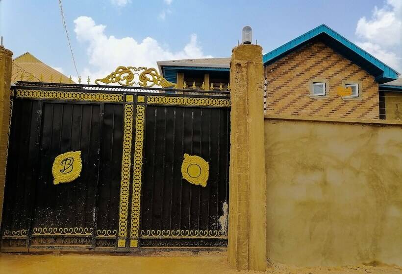 هتل Big Ocean Inn