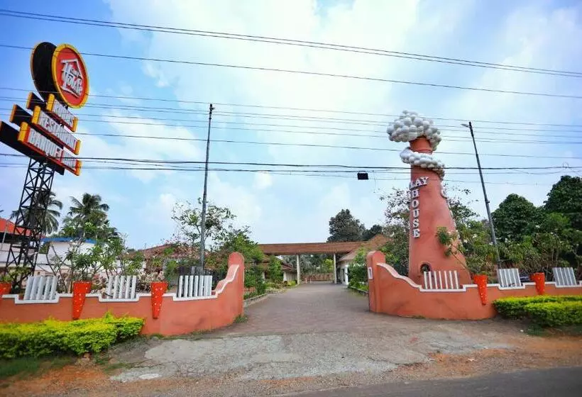 ホテル Clay House