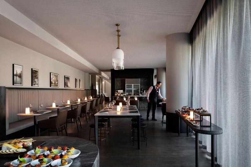 Melbourne Marriott Hotel Docklands