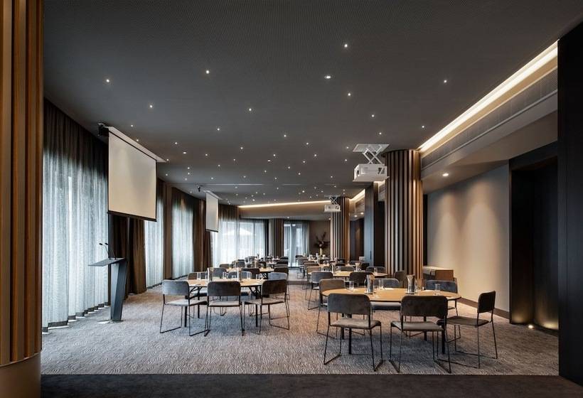 Melbourne Marriott Hotel Docklands