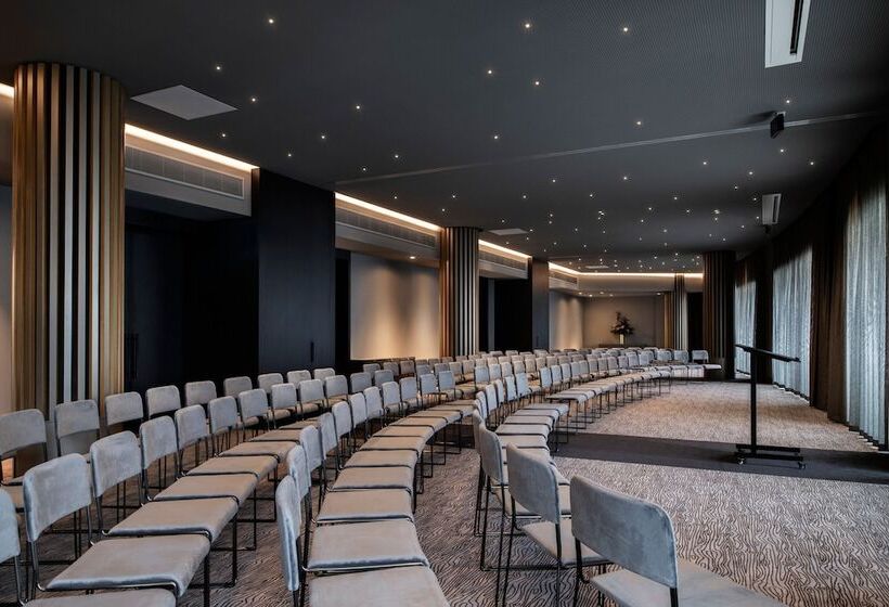 Melbourne Marriott Hotel Docklands