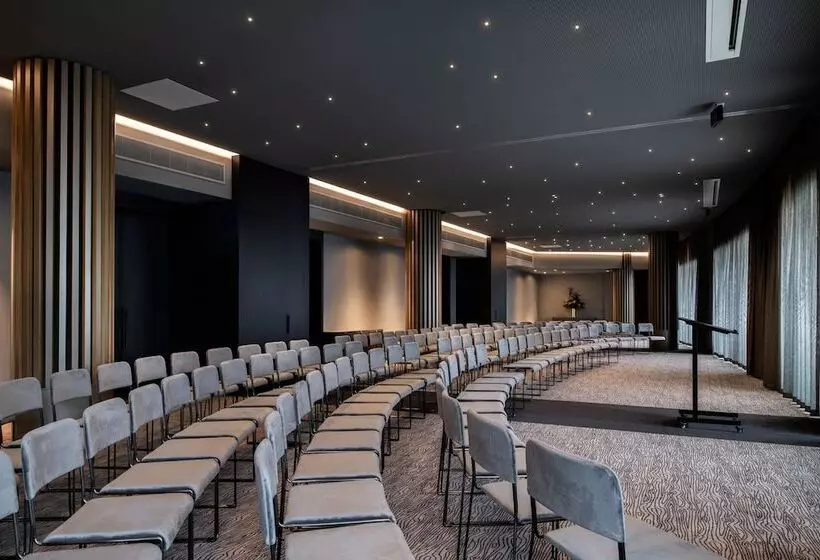 Melbourne Marriott Hotel Docklands