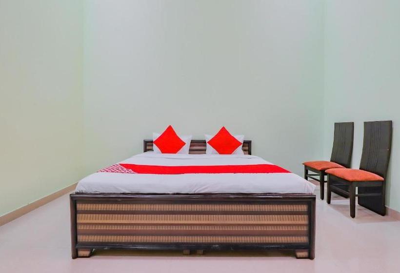 בית מלון כפרי Oyo 78815 Moonlight Guest House