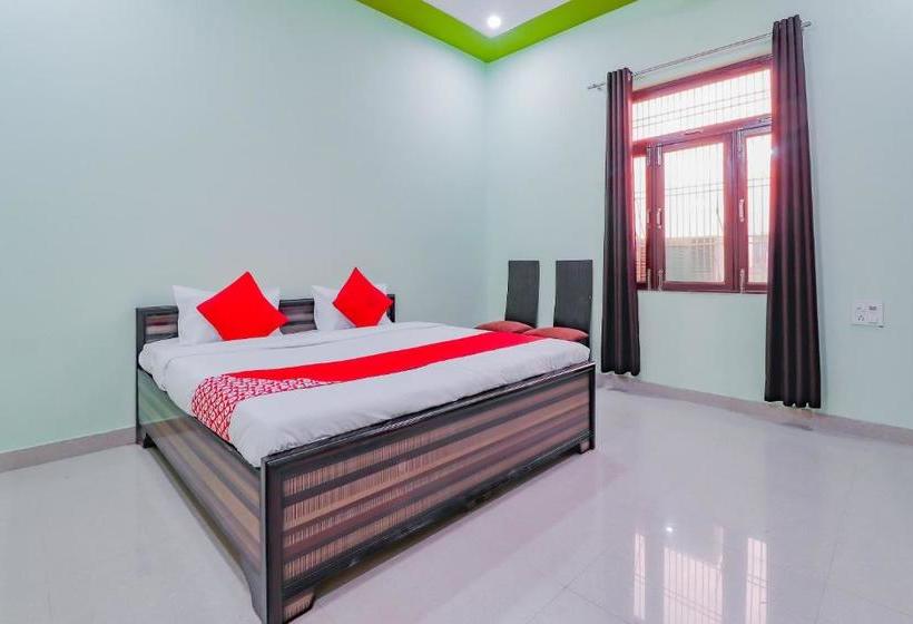 בית מלון כפרי Oyo 78815 Moonlight Guest House