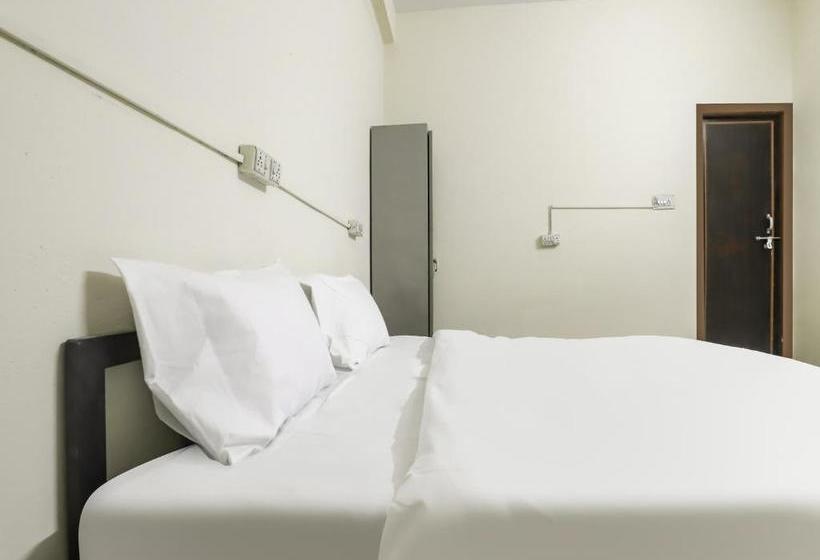 酒店 Spot On 78169 Lotus Service Apartment