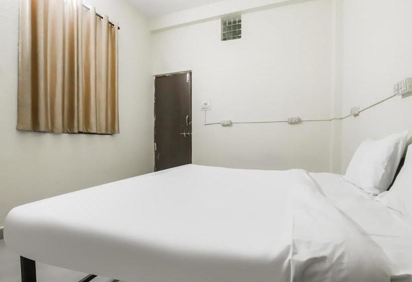 酒店 Spot On 78169 Lotus Service Apartment