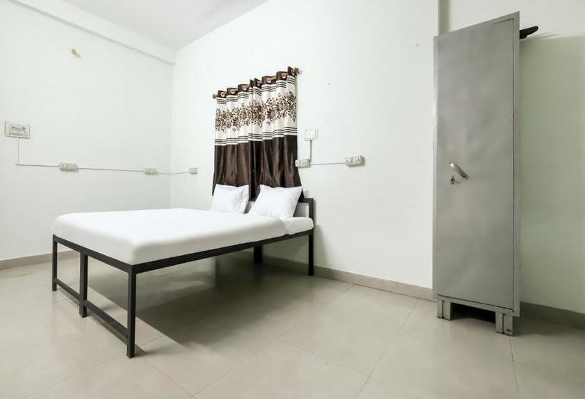 酒店 Spot On 78169 Lotus Service Apartment