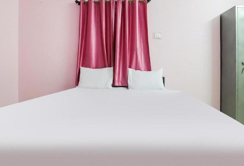 酒店 Spot On 78169 Lotus Service Apartment