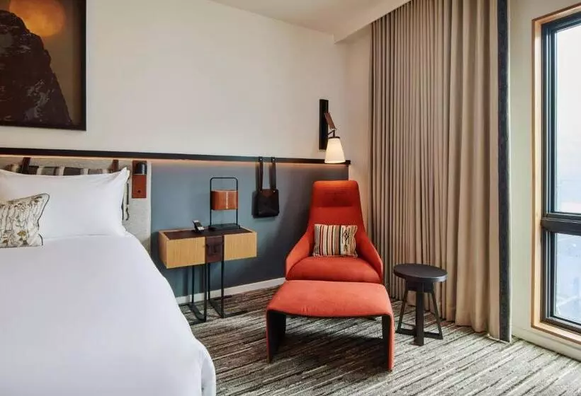 Hotelli The Cloudveil, Autograph Collection