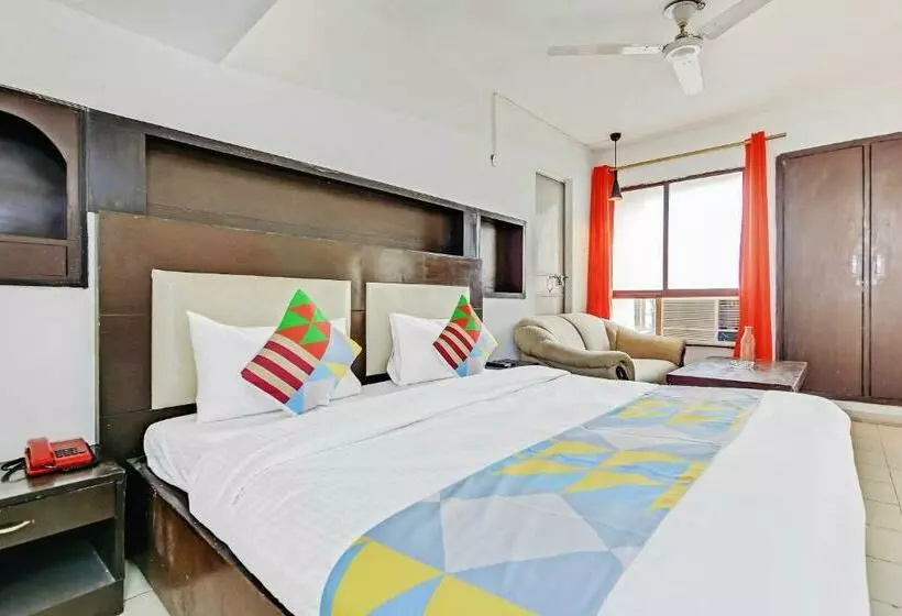 Majatalo Oyo 78766 Meera Residency Homes