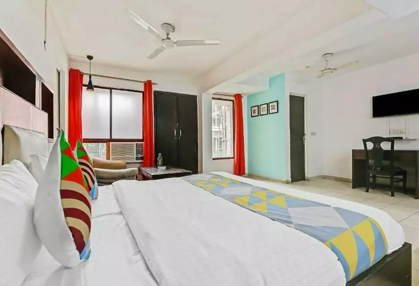 Majatalo Oyo 78766 Meera Residency Homes