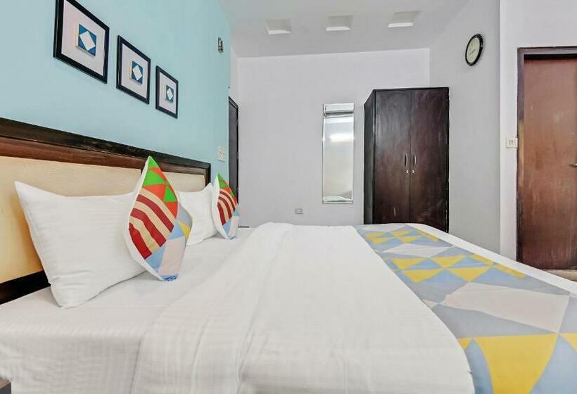 Pensió Oyo 78766 Meera Residency Homes