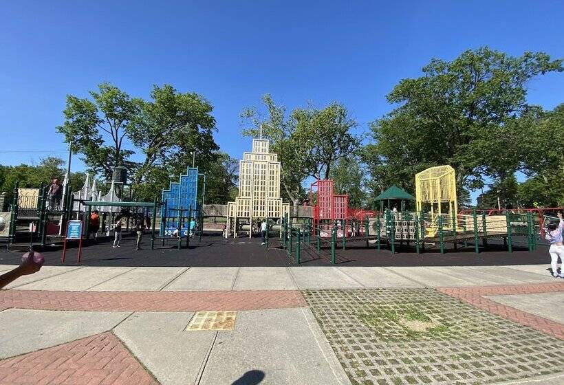 펜션 Room In Guest Room 7privateroom Jacuzzimassage Sitparking15mins2ny