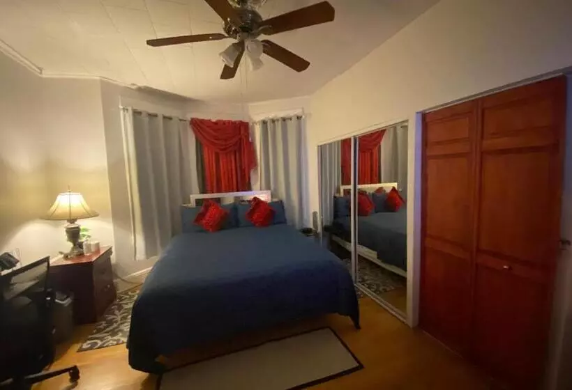 Majatalo Room In Guest Room   7privateroom Jacuzzimassage Sitparking15mins2ny