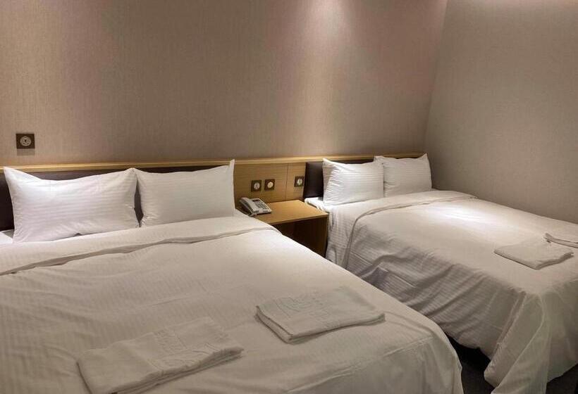 هاستل Michi Hotel   Zhongli