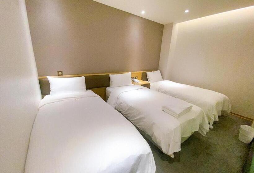 هاستل Michi Hotel   Zhongli