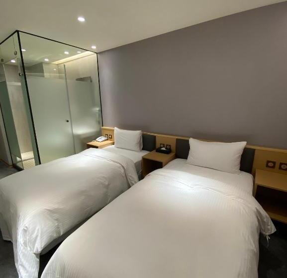 هاستل Michi Hotel   Zhongli