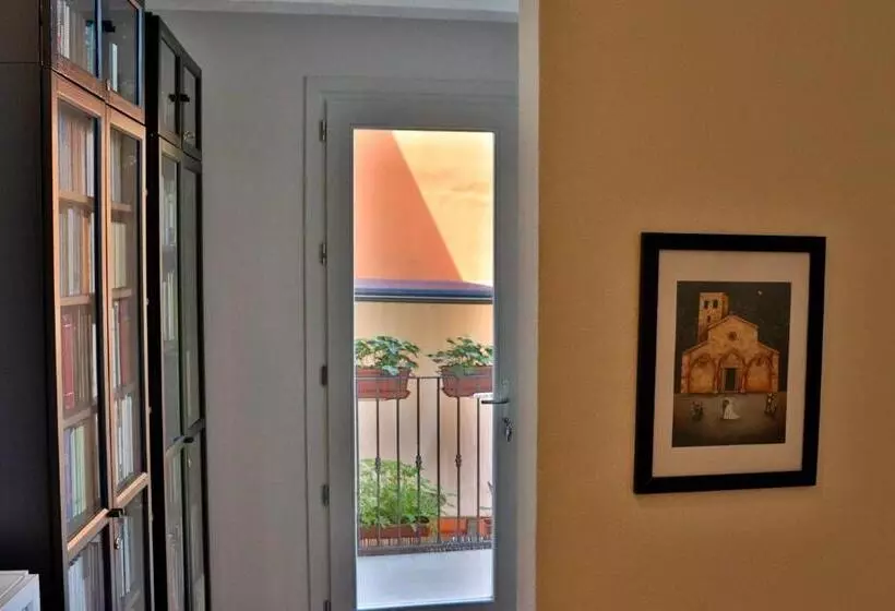 تختخواب و صبحانه Il Giardino Degli Aranci