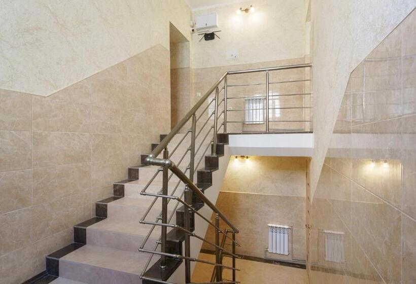 酒店 отель южный двор