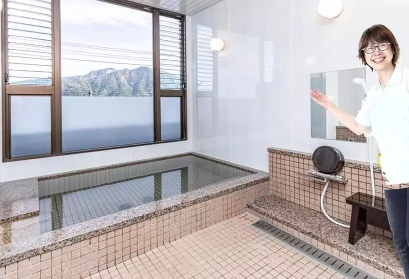 Hotelli Global Resort Misen   グローバルリゾート弥山