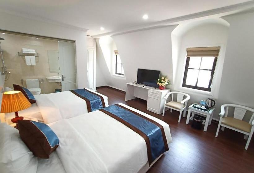 酒店 Khách Sạn Time Lotus Hạ Long